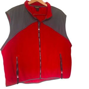 Woolrich Mens size 2X Red/Gray Fleece Vest